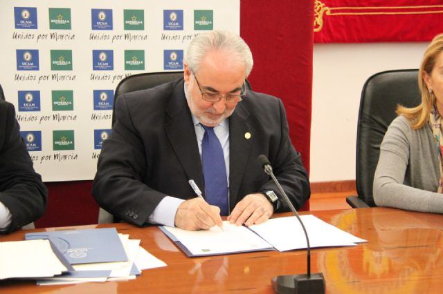 El UCAM Murcia CB y Estrella de Levante, unidos por Murcia - 2, Foto 2