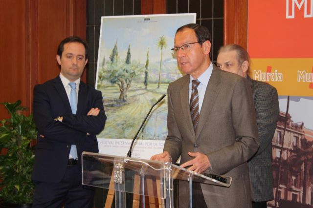 José Hurtado Mena recrea un día amable en el cartel del Festival Murcia Tres Culturas - 4, Foto 4