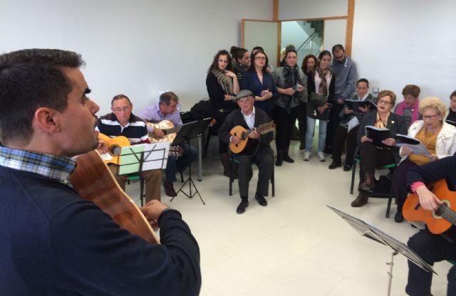 Los mayores torreños reciben la visita de estudiantes de Educación Social de la UMU - 2, Foto 2
