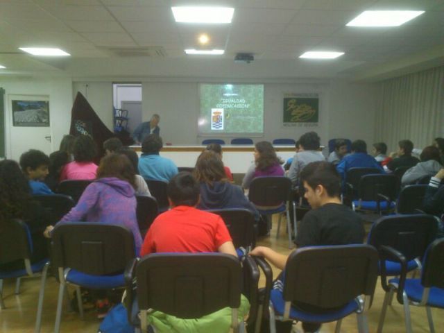 La Concejalía de Juventud de Molina de Segura lleva a cabo actividades de coeducación para alumnos de Secundaria - 1, Foto 1