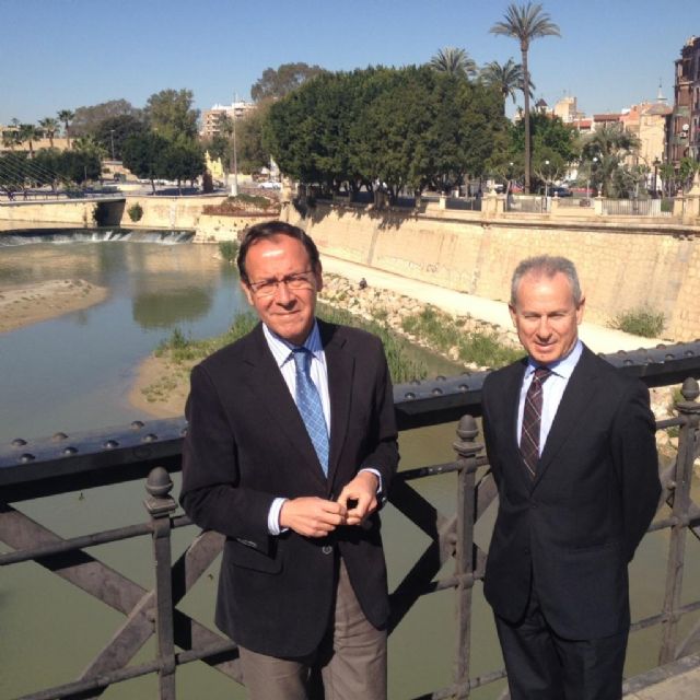 El Alcalde y el Presidente de la CHS presentan un nuevo proyecto que impulsará la recuperación ambiental del Segura - 1, Foto 1
