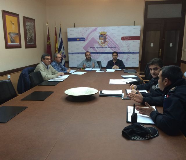 Las Concejalías de Servicios, Festejos y Tráfico ultiman los detalles del preventivo de seguridad para la Semana Santa 2014 - 1, Foto 1