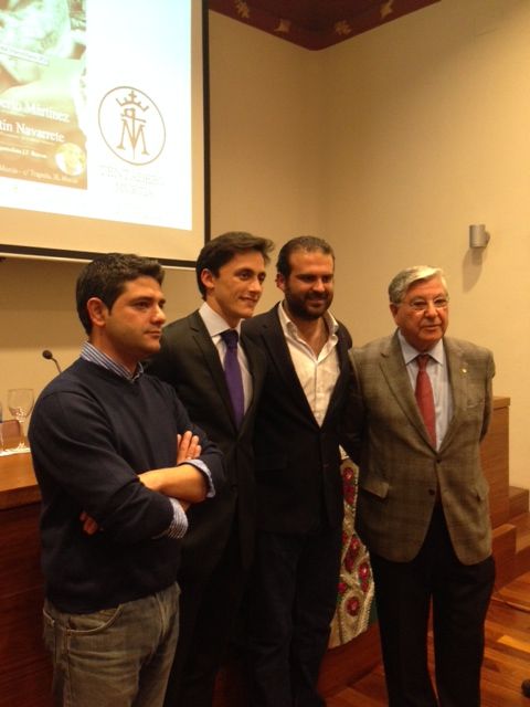 Puerta de grande para el festival del cáncer - 2, Foto 2