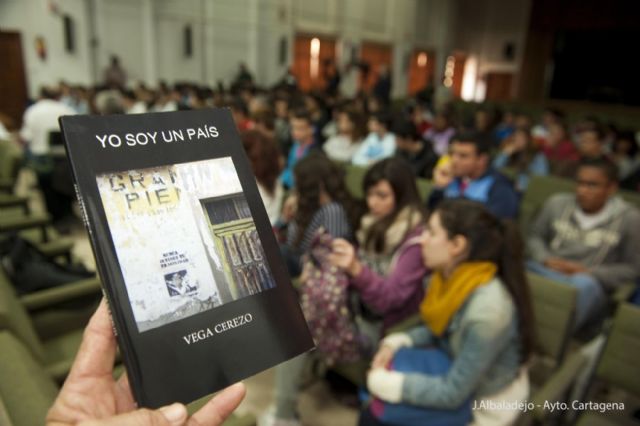 Vega Cerezo se encuentra con los jóvenes cartageneros del Premio Mandarache - 5, Foto 5