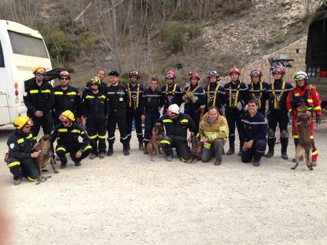 La Región de Murcia participa en un simulacro de gran terremoto en Buñol (Valencia) - 1, Foto 1
