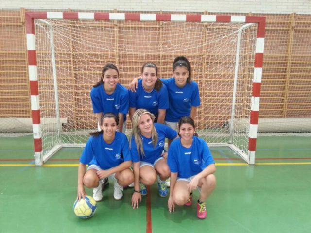 Fútbol sala, baloncesto y voleibol, en los cuartos de final regional - 2, Foto 2