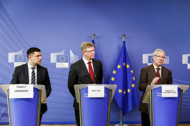 Valcárcel y el comisario europeo de Empleo reafirman ante las autoridades regionales que la prioridad ahora es reducir el paro juvenil - 1, Foto 1