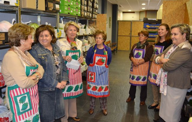 La edil de Servicios Sociales felicita a las integrantes de Hogar Betania por la labor solidaria que desarrollan en Águilas - 1, Foto 1