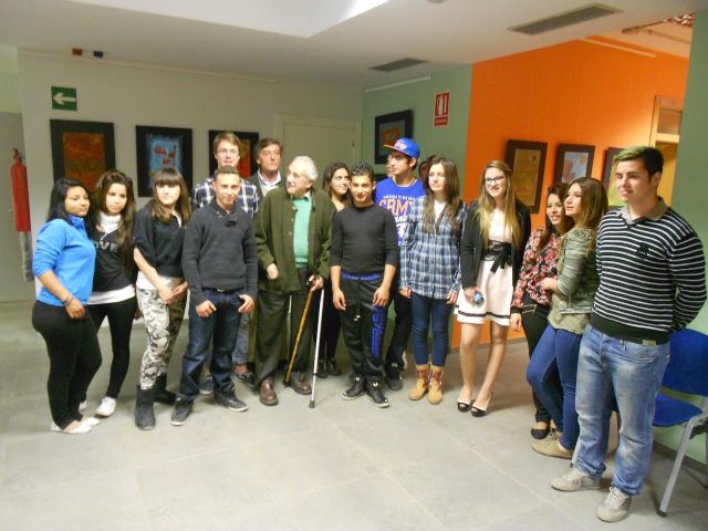 Los alumnos del Programa de Cualificación Profesional Inicial participan en una exposición de pintura - 1, Foto 1