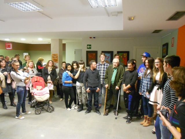 Los alumnos del Programa de Cualificación Profesional Inicial participan en una exposición de pintura - 2, Foto 2