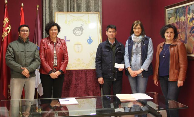 El Ayuntamiento y el Cabildo de Cofradías firman un convenio de colaboración para impulsar y promocionar la Semana Santa 2014 lumbrerense - 1, Foto 1