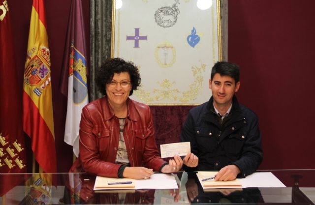 El Ayuntamiento y el Cabildo de Cofradías firman un convenio de colaboración para impulsar y promocionar la Semana Santa 2014 lumbrerense - 2, Foto 2