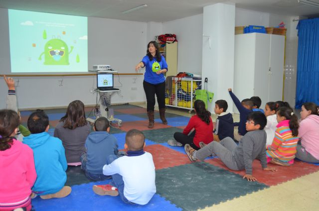Mr. Iglú despeja dudas sobre el reciclaje de vidrio, en los colegios - 1, Foto 1