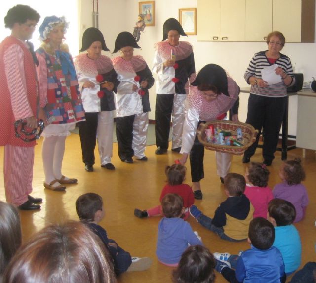 Pequeños y mayores unidos por la música - 1, Foto 1