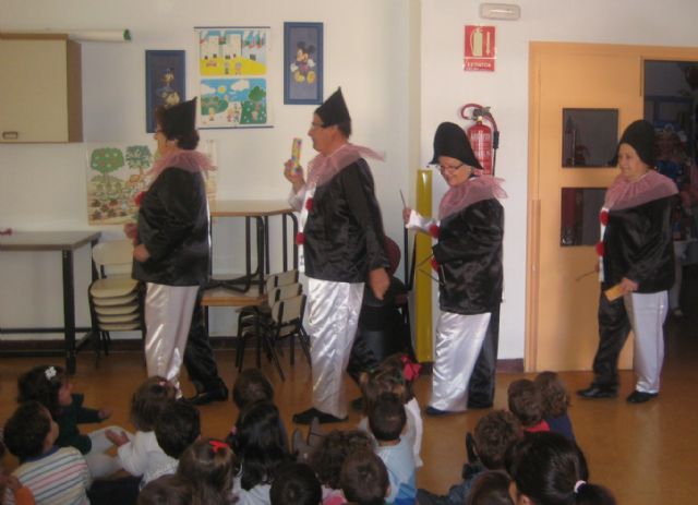 Pequeños y mayores unidos por la música - 2, Foto 2