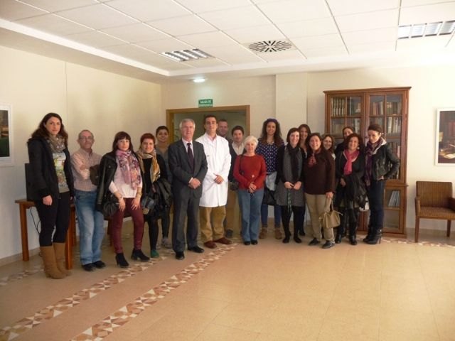 Profesionales sociosanitarios participan en la Jornada de Puertas Abiertas de Caser Residencial Santo Ángel - 1, Foto 1