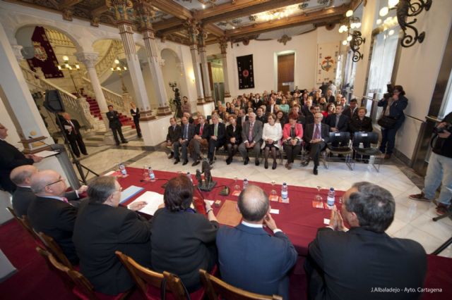 Salvador Martínez Navarro recibe el título de Procesionista del Año - 2, Foto 2