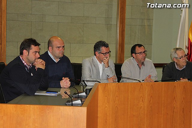 El Ayuntamiento y el Ilustre Cabildo Superior de Procesiones suscriben un convenio - 7