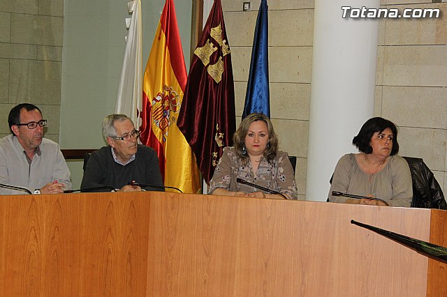 El Ayuntamiento y el Ilustre Cabildo Superior de Procesiones suscriben un convenio - 8