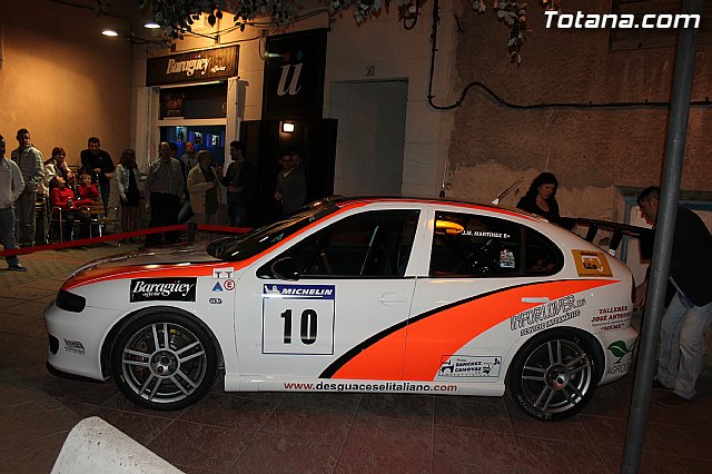 Presentacin coche oficial 