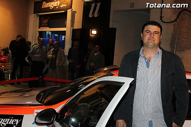 Presentacin coche oficial 