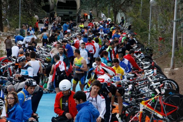 El II Half Festrijump deja como vencedores en Jumilla a Raúl Martínez y Mabel Gallardo - 2, Foto 2
