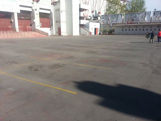 IU-Verdes considera innecesario el asfaltado del aparcamiento de La Condomina - 1, Foto 1