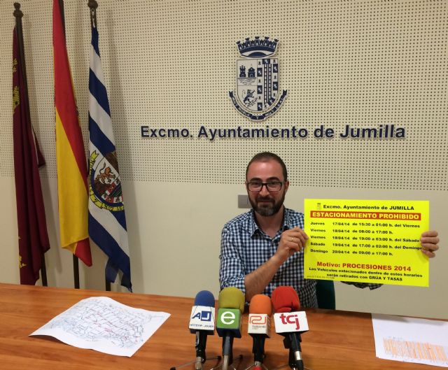 55 paneles fijos informarán de las prohibiciones de estacionamiento durante la Semana Santa 2014 - 1, Foto 1