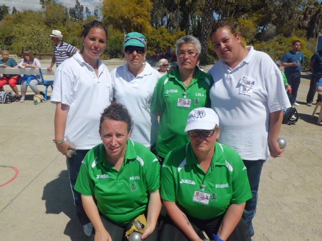 El Club Petanca La Salceda, campeón regional femenino - 1, Foto 1
