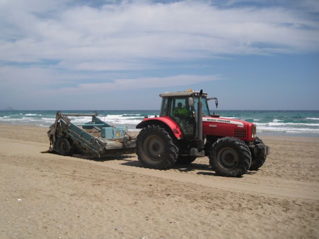 Las playas cartageneras se ponen a punto para Semana Santa - 1, Foto 1