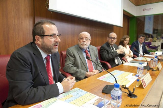 Los locales del centro reciben con los brazos abiertos a los nuevos cruceristas - 2, Foto 2