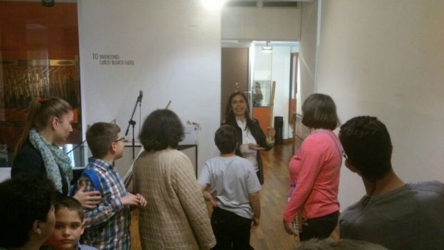 Los usuarios de Adaptaocio visitan el Museo de la Música Étnica de Barranda - 2, Foto 2