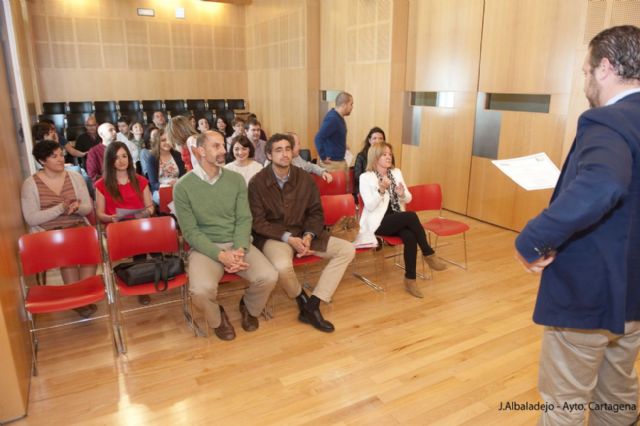 Cuarenta desempleados consiguen su diploma de inglés y alemán - 1, Foto 1