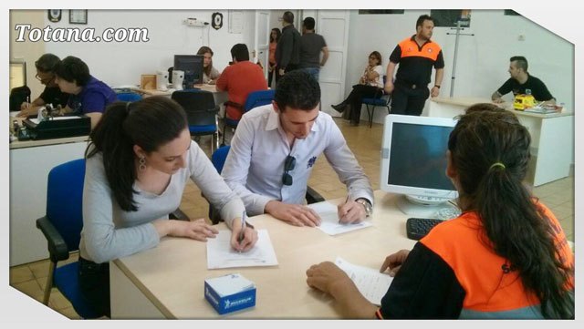 Cerca de 200 personas se hacen donantes de médula ósea, Foto 1