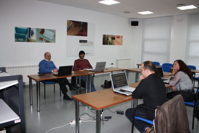 El Excmo. Ayuntamiento de Yecla y CETEM premian la innovación - 2, Foto 2