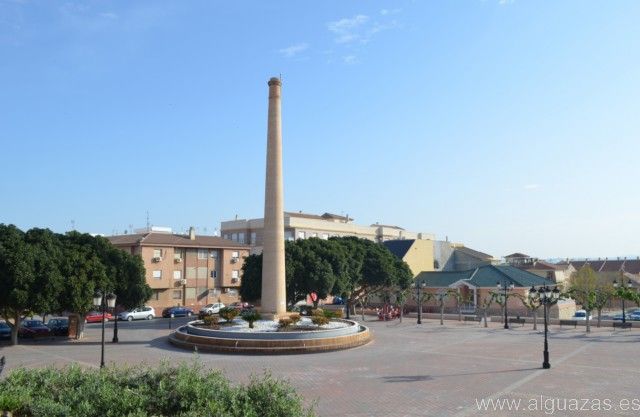 El Presidente Adolfo Suárez da nombre a la principal plaza de Alguazas - 2, Foto 2