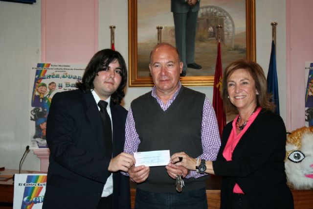 Cáritas recibe los ingresos obtenidos por el musical Canta, juega y baila - 3, Foto 3