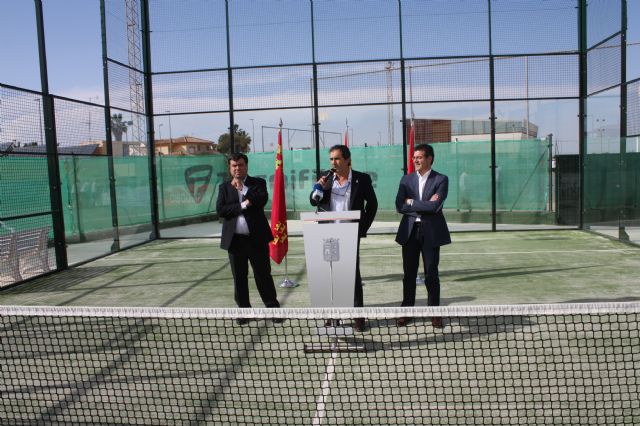 Patty Llaguno y Eli Amatriain, pareja número 1 de pádel presentes en la inauguración de las pistas de pádel de Torre-Pacheco - 2, Foto 2