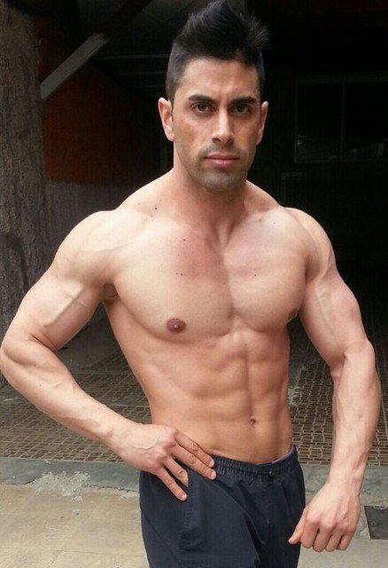 Jos Isidoro Martinez, monitor move, participated in the Inter League II Men's physique, Foto 2