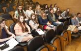 Un grupo de estudiantes inglesas llega a Cartagena para aprender español