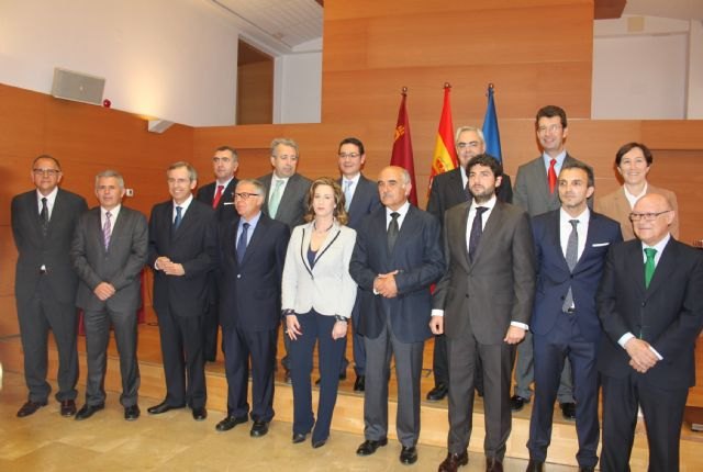 Garre reafirma su compromiso de poner al servicio de los murcianos una administración útil, ágil y cercana - 1, Foto 1