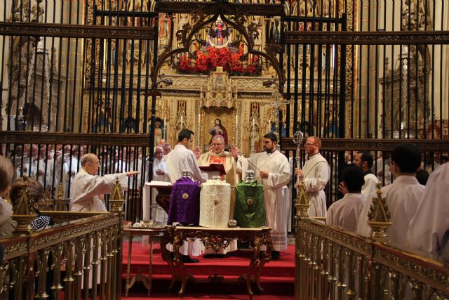 Más de 250 sacerdotes de la Diócesis de Cartagena renuevan sus promesas durante la Misa Crismal - 4, Foto 4