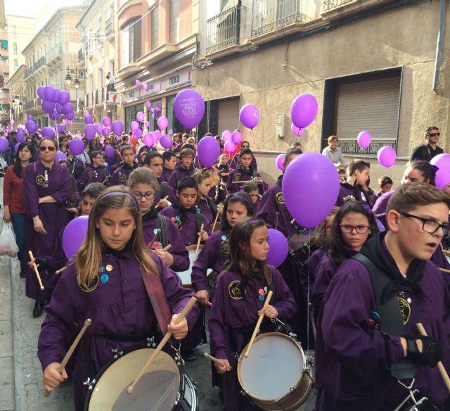 Los más pequeños de la ciudad sacan sus tambores a la calle contra el hambre - 1, Foto 1