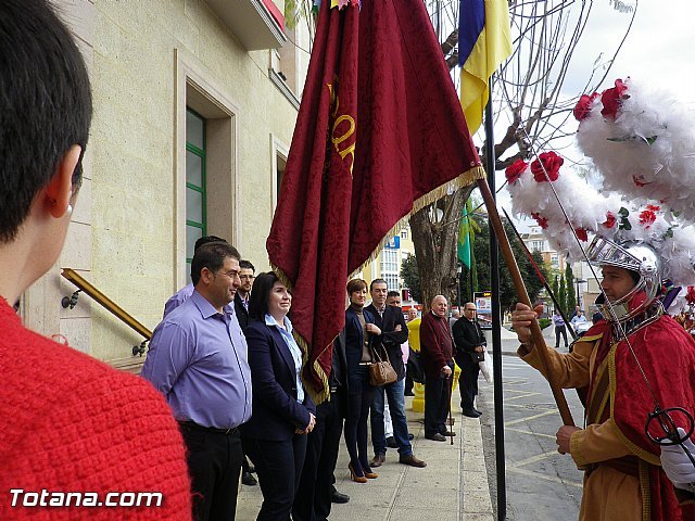 Mañana tendrá lugar la tradicional ceremonia de entrega de la bandera a los “Armaos”, Foto 1