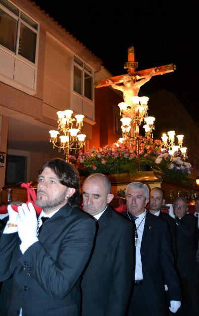 Vecinos y fieles acompañan al Cristo del Mar Menor en el Vía Crucis del Miércoles Santo - 2, Foto 2
