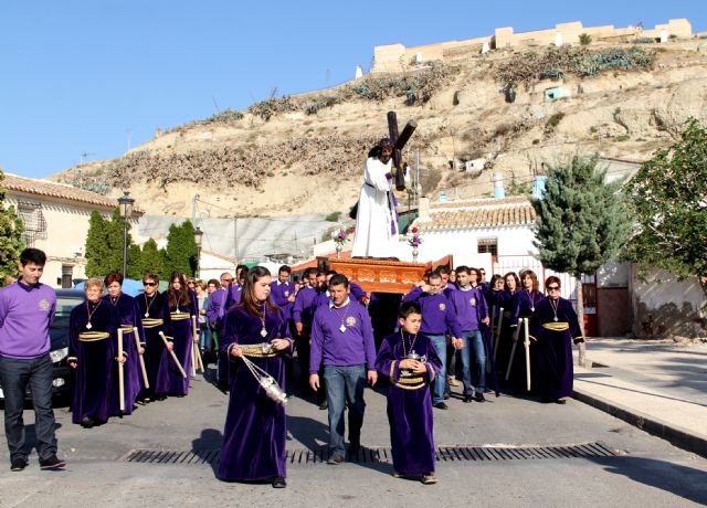 Puerto Lumbreras celebra el Vía Crucis por el casco antiguo y hasta el entorno del Castillo de Nogalte - 1, Foto 1