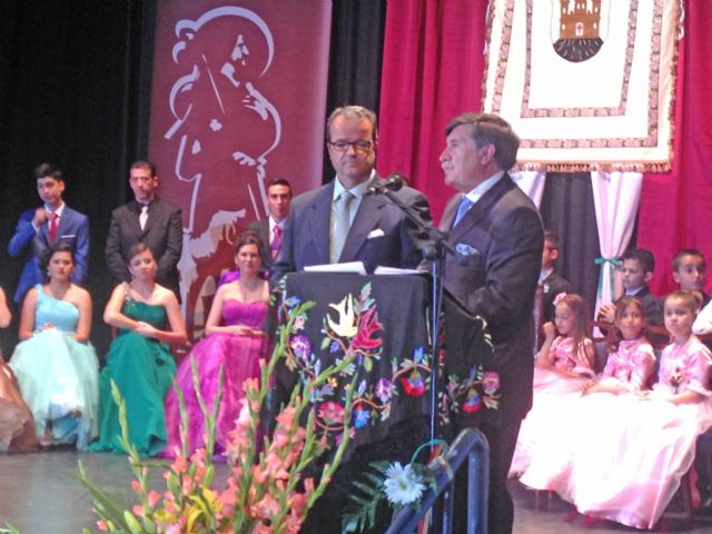 Blanca Corona a sus Reinas de las Fiestas - 1, Foto 1