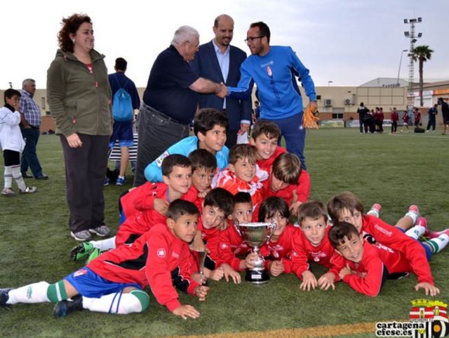 Los benjamines del Granada se hacen con el Torneo de Fútbol 8 - 5, Foto 5