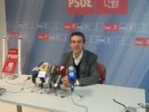 El PSOE cree que el presidente Garre empieza con mal pie