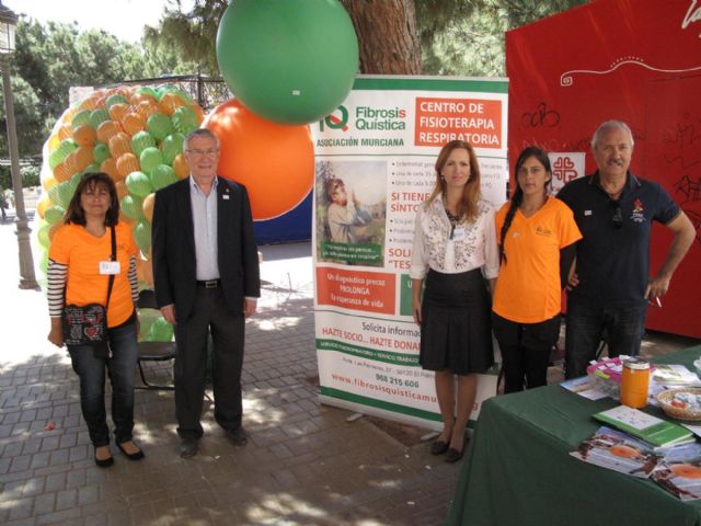 Mascletá de globos para concienciar de la Fibrosis Quística - 5, Foto 5